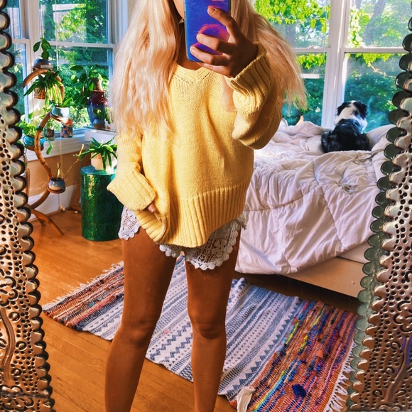 Sweaters - Yellow Sunray Dazey Knit 🌈